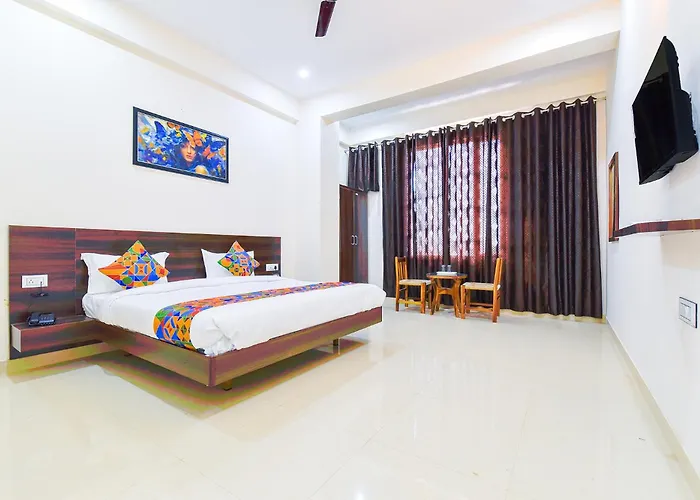 Fabhotel V Five