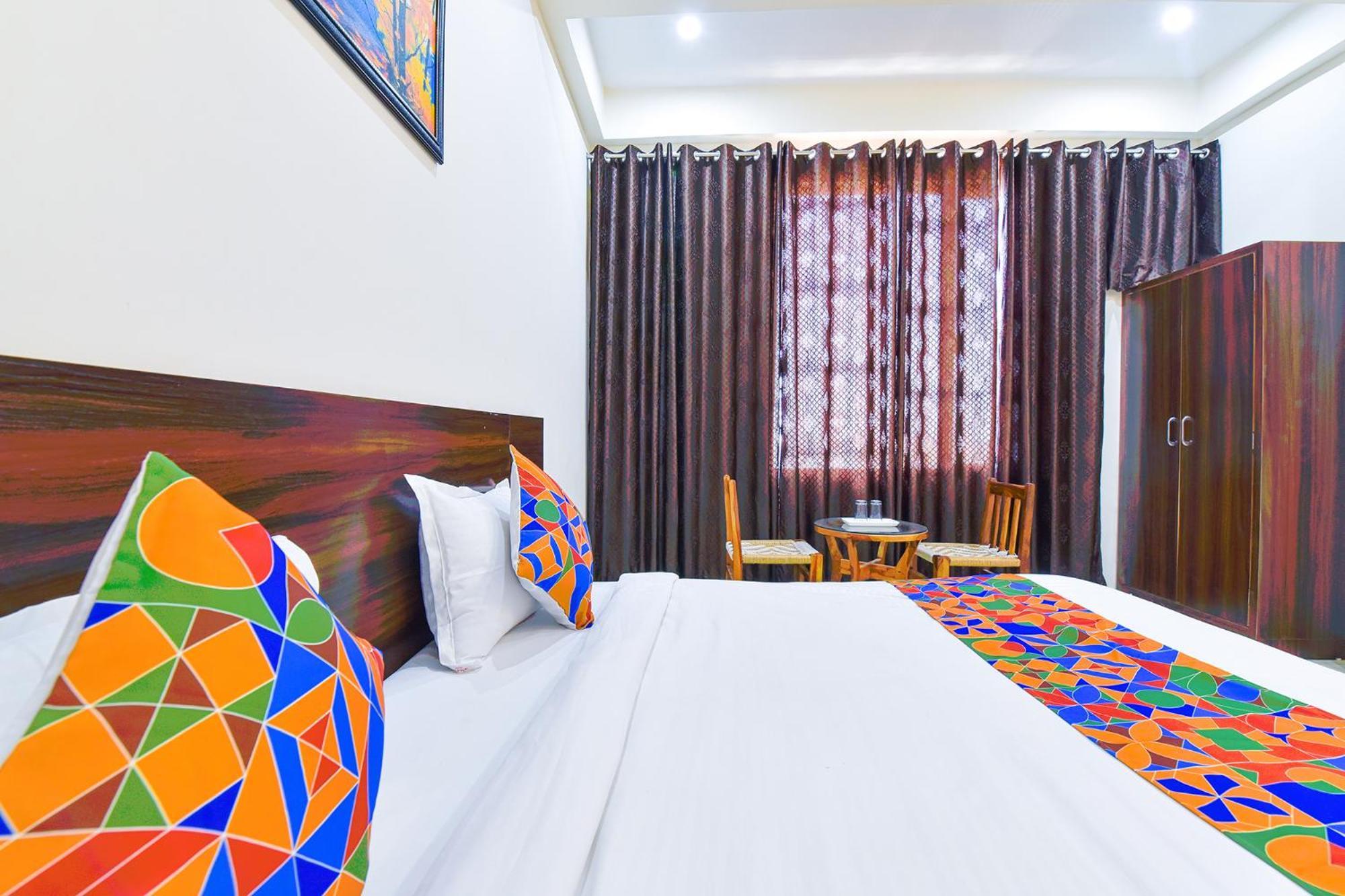 Fabhotel V Five Hotel