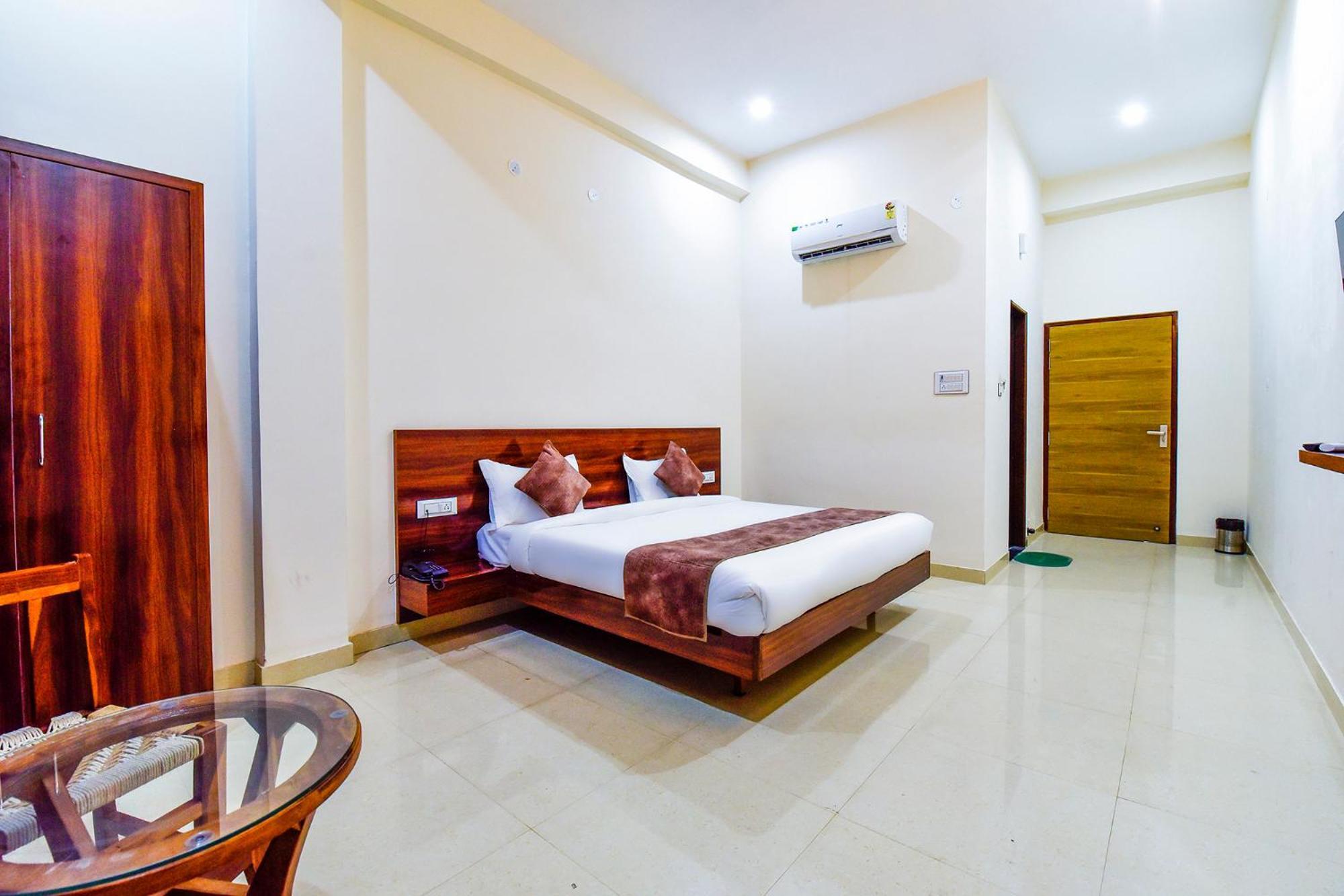 Hotel Fabhotel V Five Jaipur